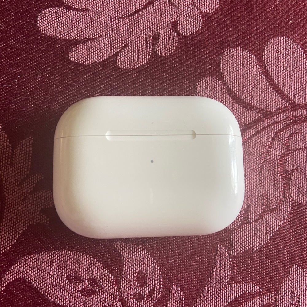 Genuine Apple AirPods Pro Charging Case only